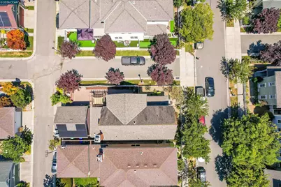 1220 Promenade St, Hercules, CA 94547 - Photo 75