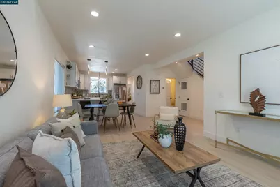 1078 55th St, Oakland, CA 94608 - Photo 7