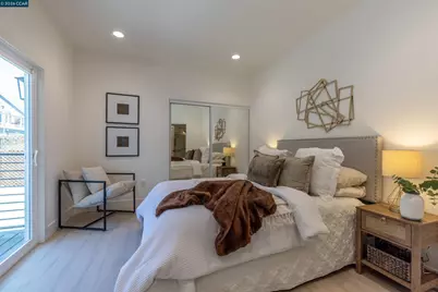 1078 55th St, Oakland, CA 94608 - Photo 15
