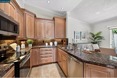 3126 Terra Granada Dr #2, Walnut Creek, CA 94595 - Photo 11