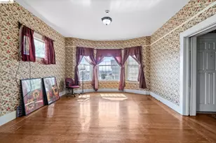 746 19th St, Oakland, CA 94606 - Photo 5
