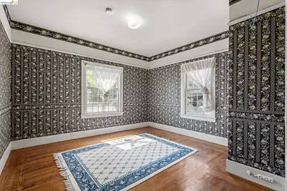 746 19th St, Oakland, CA 94606 - Photo 13