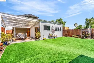 2350 Shell Ave., Martinez, CA 94553 - Photo 31