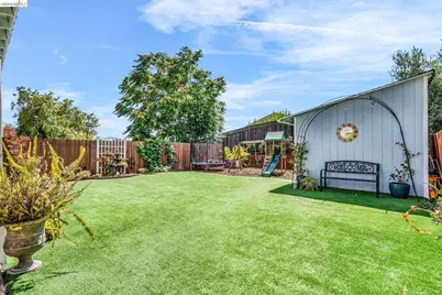 2350 Shell Ave., Martinez, CA 94553 - Photo 29
