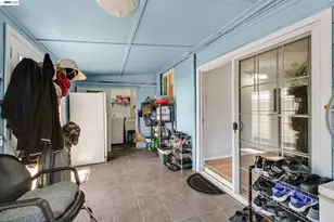 20748 Hathaway Ave, San Lorenzo, CA 94541 - Photo 23