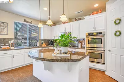 5539 Arcadia Cir, Discovery Bay, CA 94505 - Photo 13