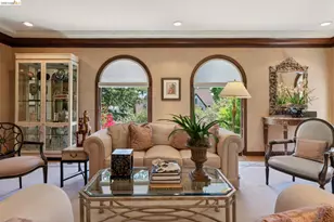 1300 Sunnyhills Rd, Oakland, CA 94610 - Photo 15