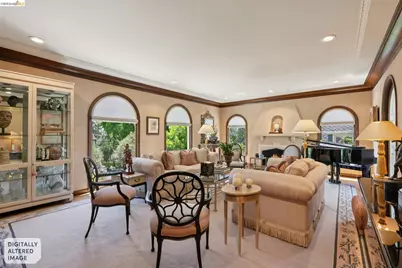 1300 Sunnyhills Rd, Oakland, CA 94610 - Photo 13