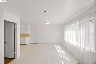 316 Canterbury Dr, Stockton, CA 95207 - Photo 9