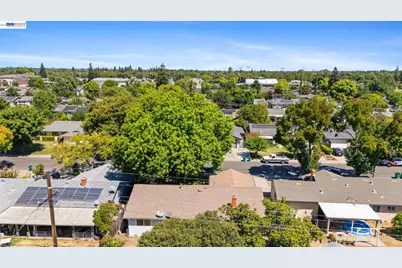 316 Canterbury Dr., Stockton, CA 95207 - Photo 29