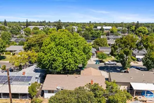 316 Canterbury Dr, Stockton, CA 95207 - Photo 29
