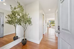 48 Invincible Ct, Alameda, CA 94501 - Photo 5