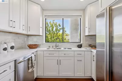 48 Invincible Ct #F19, Alameda, CA 94501 - Photo 23