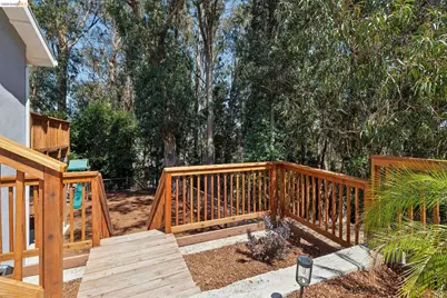 1813 Brentz Ln, San Pablo, CA 94806 - Photo 77