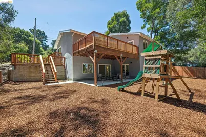 1813 Brentz Ln, San Pablo, CA 94806 - Photo 69