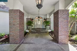 31 Tierra Verde Ct, Walnut Creek, CA 94598 - Photo 13