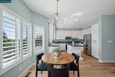 921 Arrowhead Ter, Clayton, CA 94517 - Photo 23
