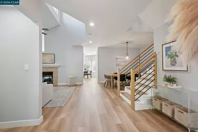 921 Arrowhead Ter, Clayton, CA 94517 - Photo 3