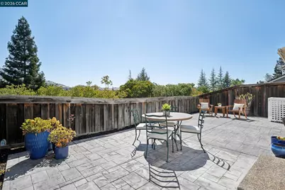 921 Arrowhead Ter, Clayton, CA 94517 - Photo 53