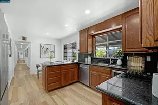 61 Sullivan Dr, Moraga, CA 94556 - Photo 35