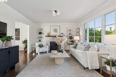 220 Moraga Ave, Piedmont, CA 94611 - Photo 11