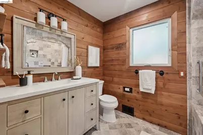 220 Moraga Ave, Piedmont, CA 94611 - Photo 39