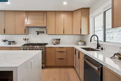 50 Overhill Rd, Orinda, CA 94563 - Photo 9