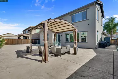 351 Bloomington Ln, Brentwood, CA 94513 - Photo 39