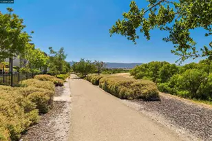 4266 Sunset View Dr, Dublin, CA 94568 - Photo 23