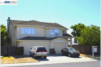 13900 Pinecrest St, Lathrop, CA 95330 - Photo 3