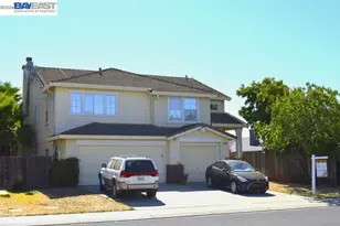 13900 Pinecrest St, Lathrop, CA 95330 - Photo 3