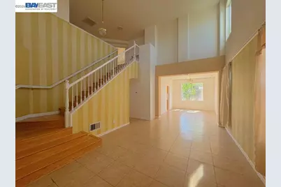 13900 Pinecrest St, Lathrop, CA 95330 - Photo 5