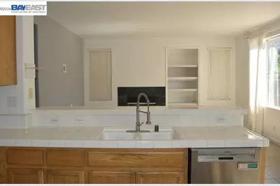 13900 Pinecrest St, Lathrop, CA 95330 - Photo 9
