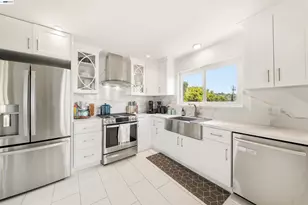 10774 Hellman St, Oakland, CA 94605 - Photo 19
