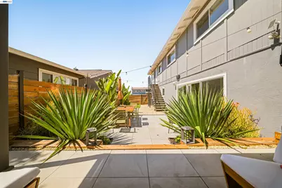 10774 Hellman St, Oakland, CA 94605 - Photo 51