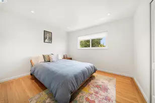10774 Hellman St, Oakland, CA 94605 - Photo 25