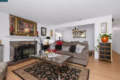 7723 Countryfield Dr, Sacramento, CA 95828 - Photo 11