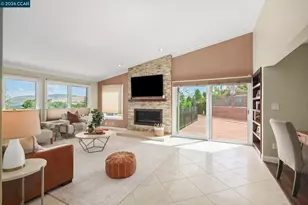 5530 Merritt Dr, Concord, CA 94521 - Photo 3