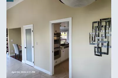 5530 Merritt Dr, Concord, CA 94521 - Photo 19