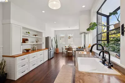 5401 Belgrave Pl, Oakland, CA 94618 - Photo 17