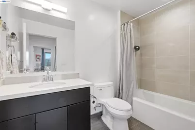 3535 Wawona St #315, San Francisco, CA 94116 - Photo 23
