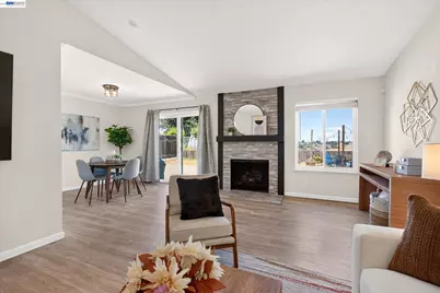 295 Iris Rd, Hercules, CA 94547 - Photo 7