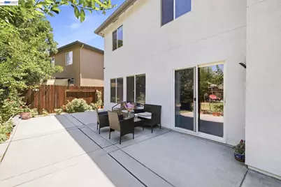 1015 Downing Cir, Lincoln, CA 95648 - Photo 35