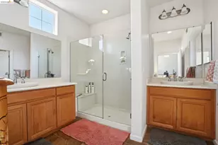 9489 California Oak Cir, Patterson, CA 95363 - Photo 25