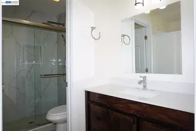 30888 Tidewater Dr, Union City, CA 94587 - Photo 19