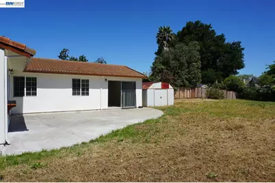 30888 Tidewater Dr, Union City, CA 94587 - Photo 37