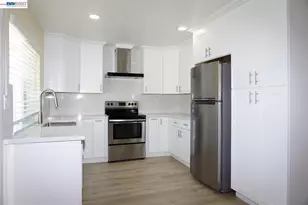 30888 Tidewater Dr, Union City, CA 94587 - Photo 17