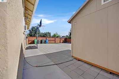 1203 H St, Union City, CA 94587 - Photo 7