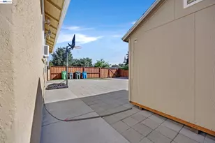 1203 H St, Union City, CA 94587 - Photo 7