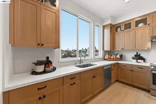 2009 Grand St, Alameda, CA 94501 - Photo 1